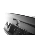 Dry and wet carbon fiber rear trunk lid for BMW M3 G80 - Image 3