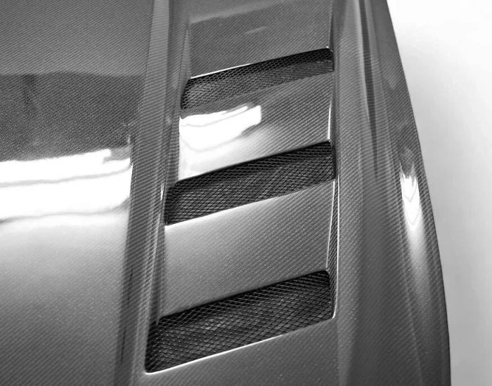 07-07-mustang-2015-2017-carbon-fiber-hood-2