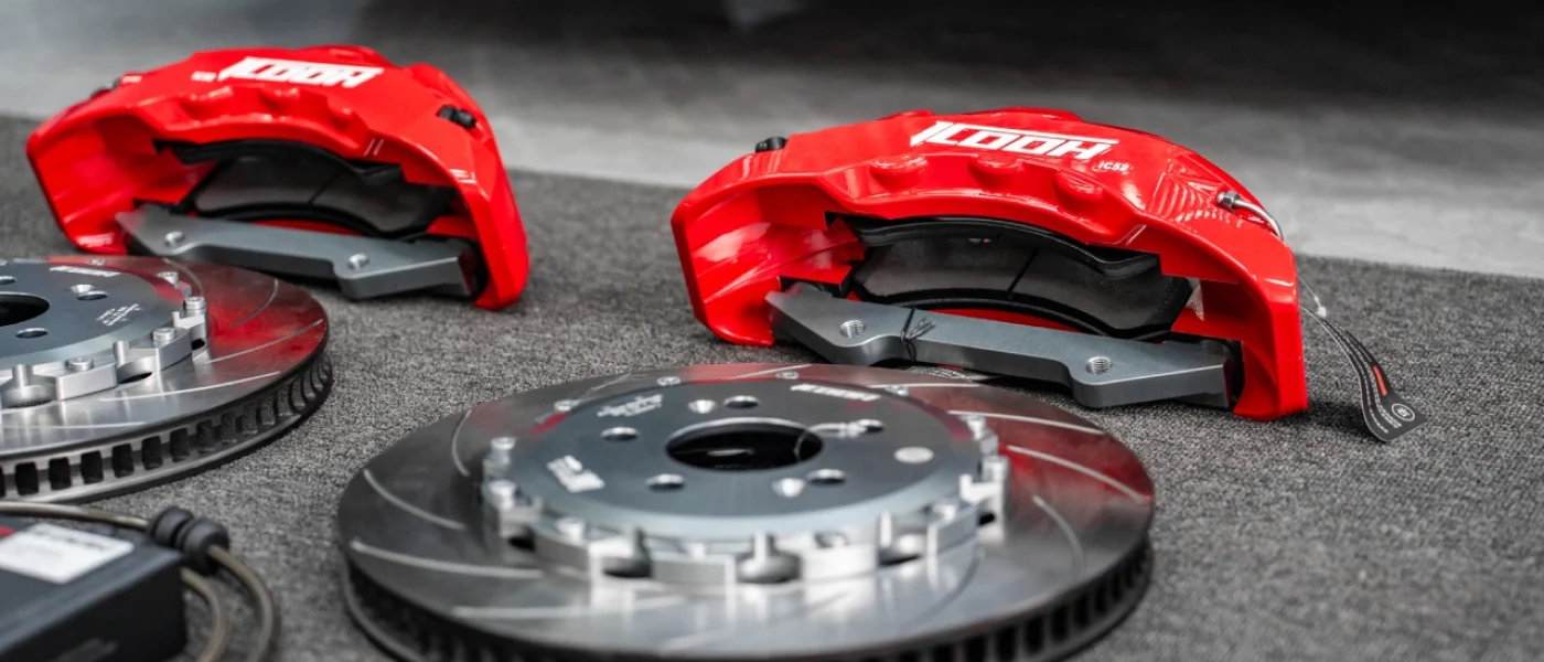 6-piston-vs-4-piston-calipers-which-braking-system-is-truly-better-featured-corrected